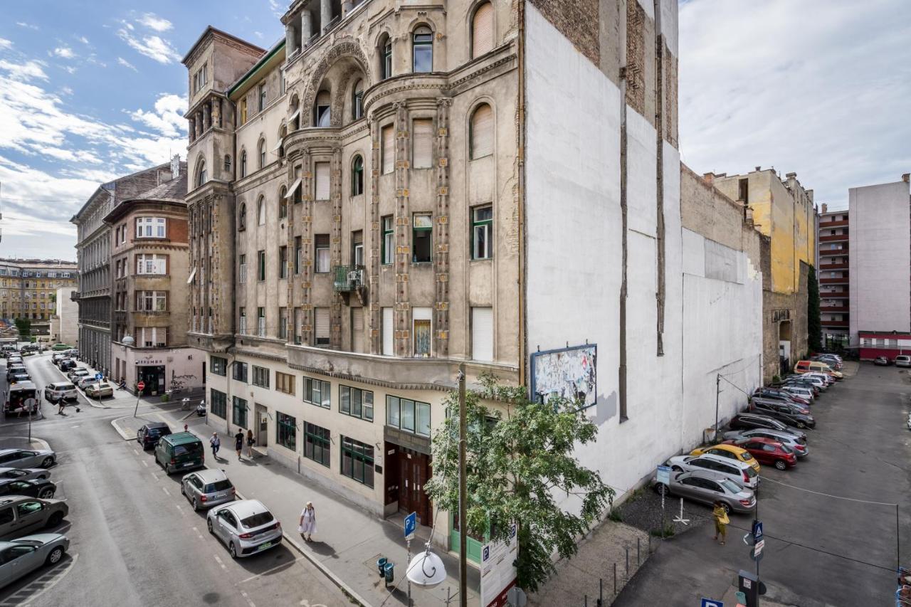 Apartment Bpr Stylish Vagabond With Ac